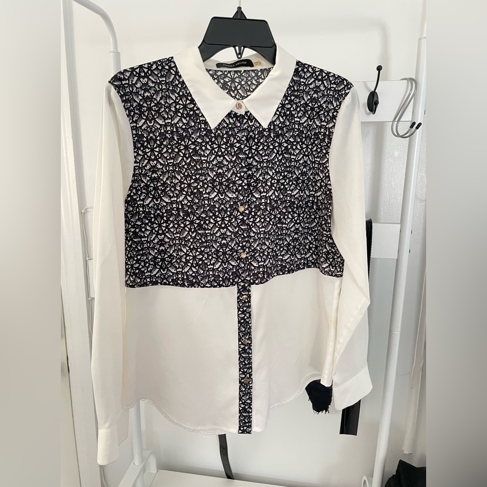 Ivanka Trump women office medium M black and white